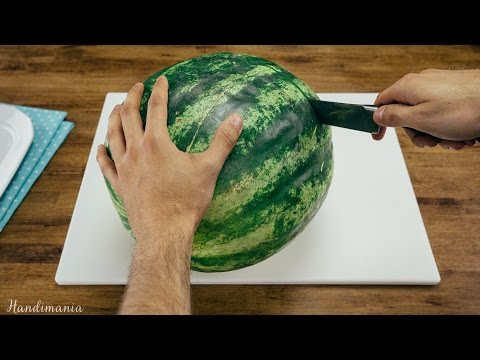 How to Serve a Watermelon in Easy-to-Eat Slices