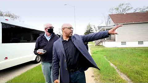 Mayor Thaddeus Jones tour and plans for Calumet City