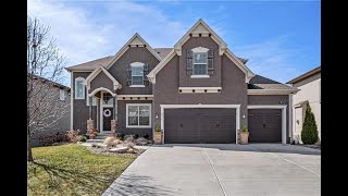 4216 SW Stoney Brook Drive, Lee's Summit, MO 64082