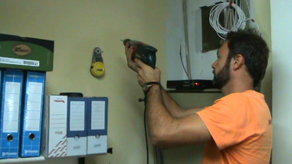 DDC 50 - Aspiratore Karcher per trapanare senza lasciare tracce di polvere  - YouTube