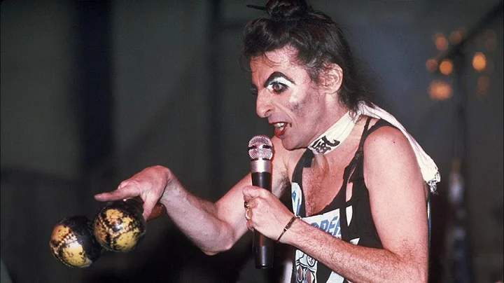 Alice Cooper - Special Forces in Paris.  Best Vers...