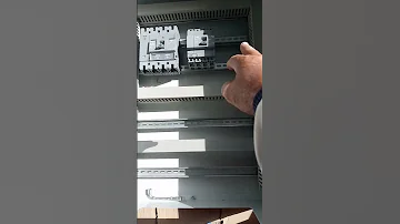 طريقة إنجاز خزانة TGBT صغيرة Cablage Armoire électrique 