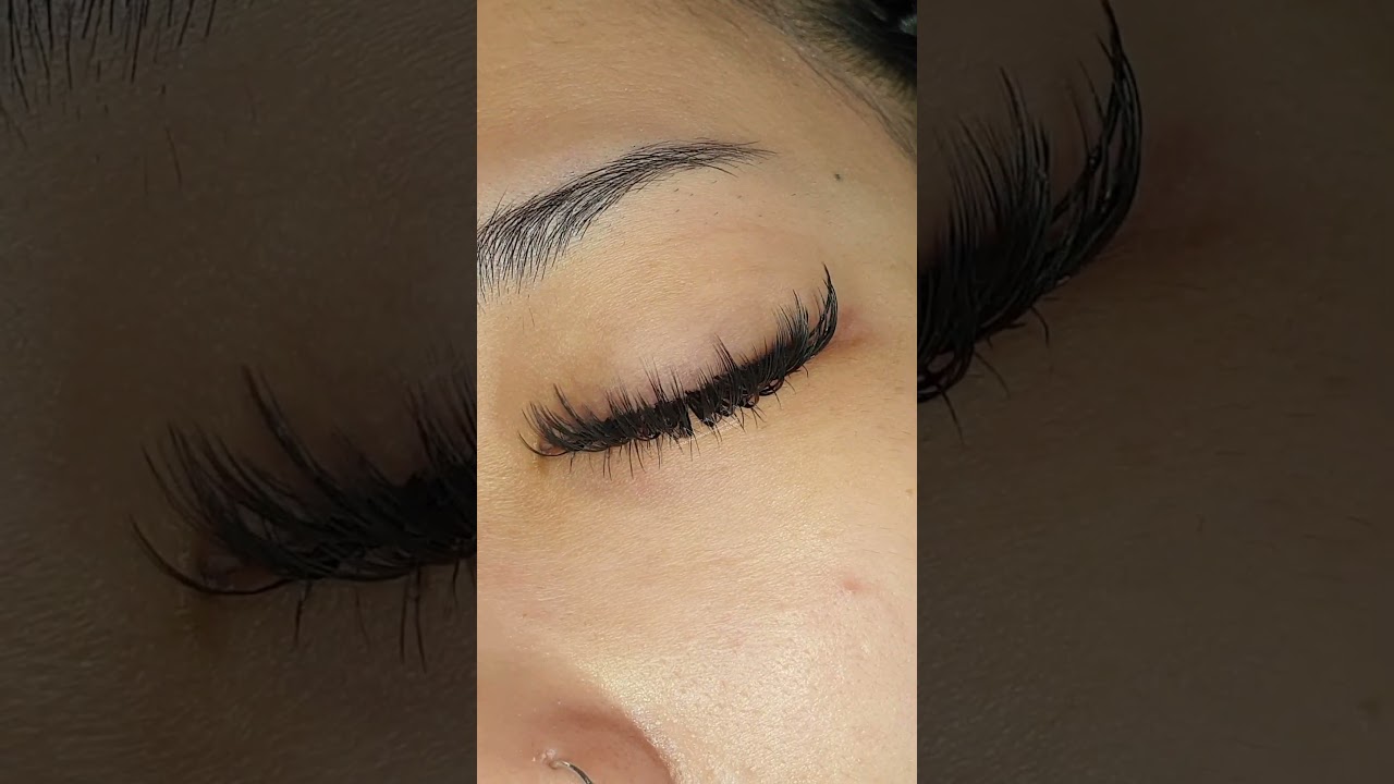 ต่อขนตาสาฝ. Megawet 