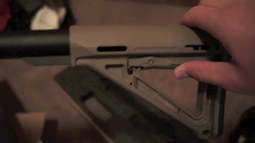 Un-boxing of G&P Magpul M4 (720p)