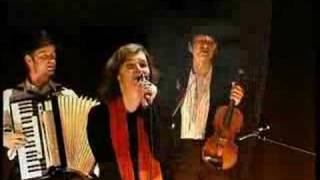 Ayassa - Gypsy, Balkan, Klezmer - Opa Cupa (Opa tsupa) chords