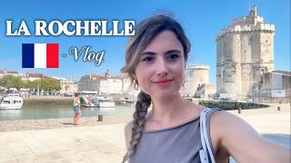 A Day in La Rochelle 🇫🇷 | French Vlog with Subtitles – Old Port, Cafés & Seaside Walks