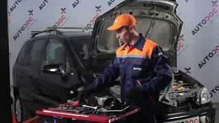 Instalação Amortecedor de suspensão dianteiro OPEL ZAFIRA: vídeo manual