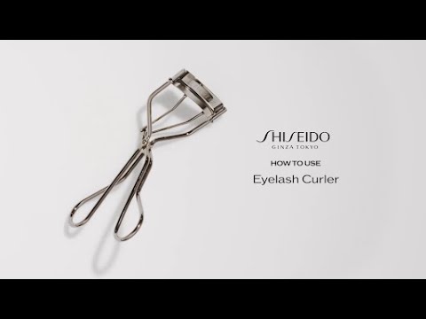 How To Use Eyelash Curler | Shiseido - YouTube