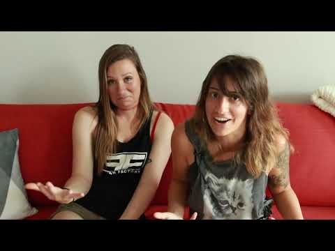 Lesbian Sex : Vagina Slapping & Spitting (Exposing Porn Secrets)