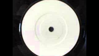 Stardust Vs Madonna: Music Sounds Better On Holiday (Stuntmasterz)