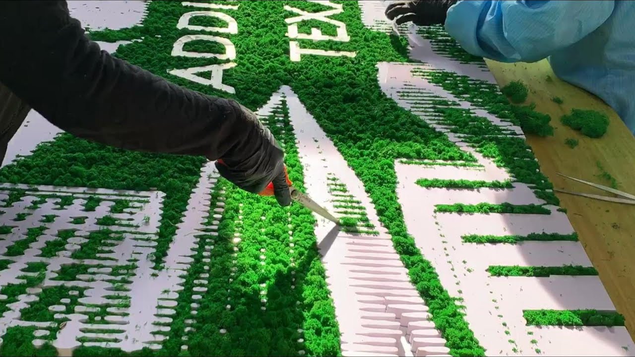 From concept to installation — here’s how we brought Addison, Texas to life in moss. 🌿✨