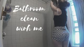 Bathroom Clean With Me