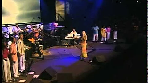 Martha Munizzi - I Believe God - LIVE (@marthamuni...