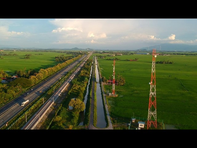 Scenery of Beutiful Paddy Field at Kedah -Aerial Footage Capture by Using DJI Spark class=