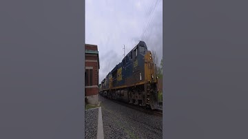 CSX Yard Slug Trails On 4 Locomotive Lash-Up