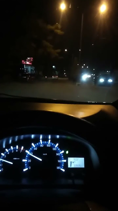 Story' WA IG nyetir mobil Avanza diwaktu malam hari edisi lirik Always slow 2021