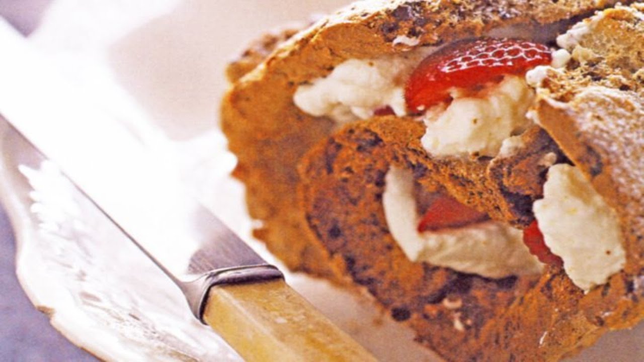 🍫 Roulade Meringuée au Chocolat et aux Amandes – Un Dessert Léger et ...