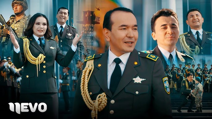 Paypoq kiygan qizlar doggy uslubini becerdilar