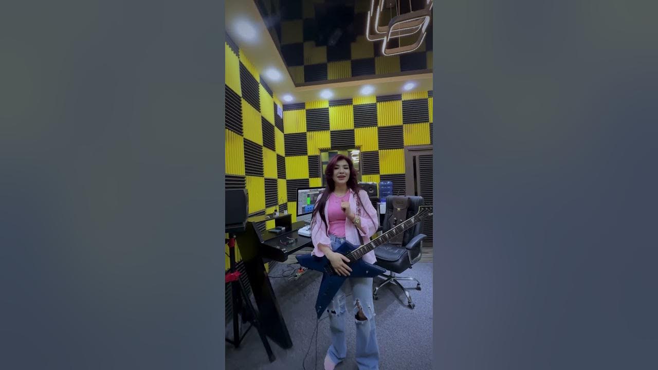 Xotin-qizlarning minutli suratlari