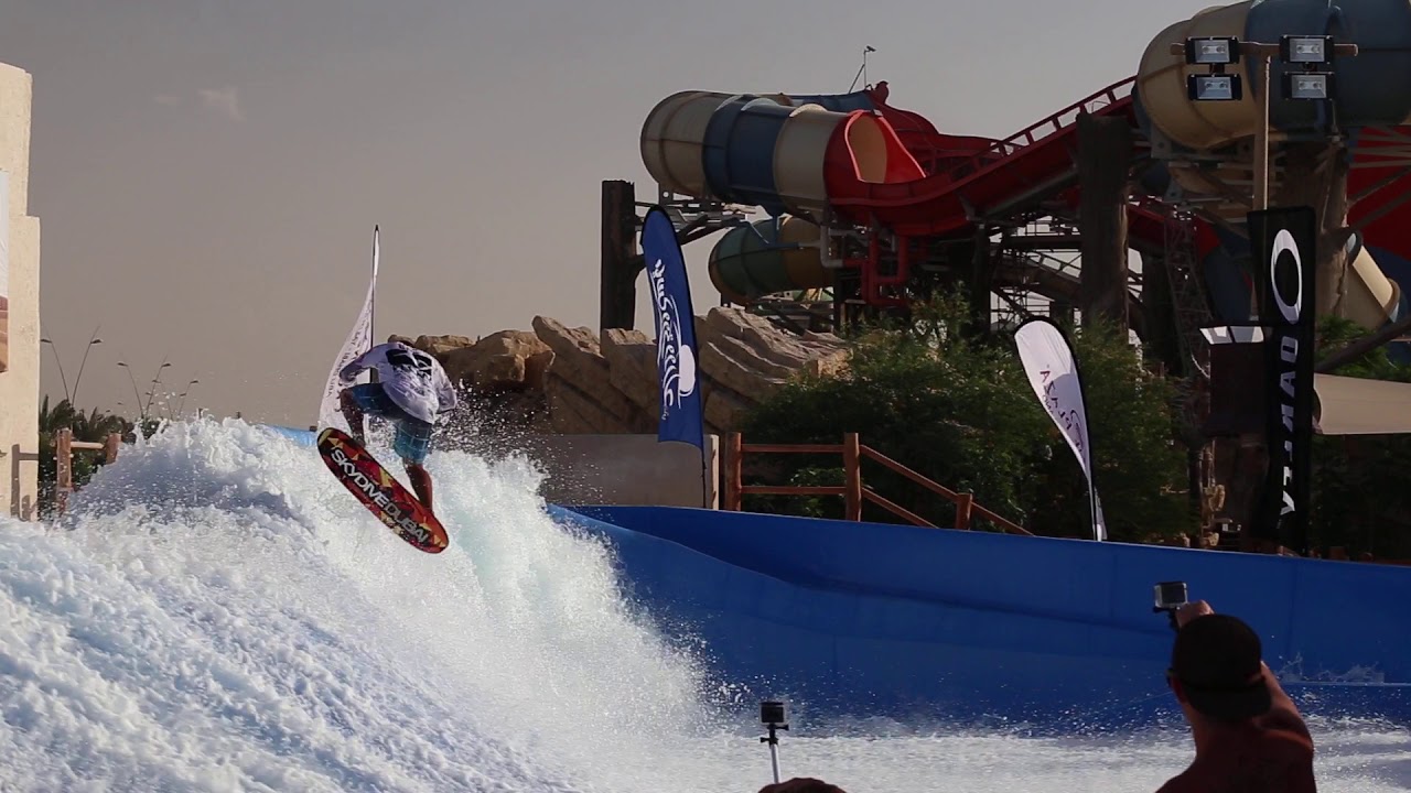 Worlds Best FlowRider Flow Barrel Championships at Yas Waterworld Abu ...