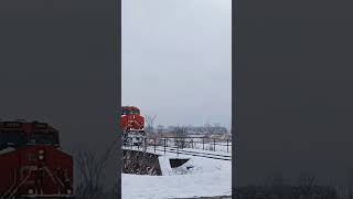 Late CN L548 with 4 elly style locos and a K3H horn! - St-Bruno, Qc