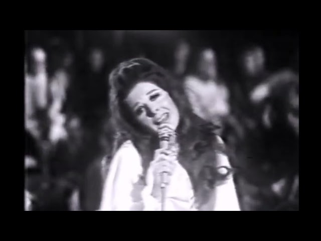 Bobbie Gentry - I'll Never Fall In Love Again (live TV 1970) class=