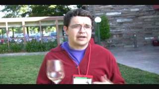 Ken Hoggins of KensWineGuide.com interviews Hardy Wallace at the 2009 Wine Blogger's Conference