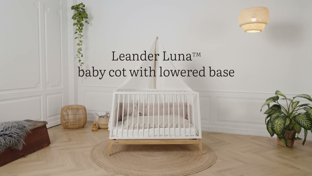 Leander Luna™ Baby Bed