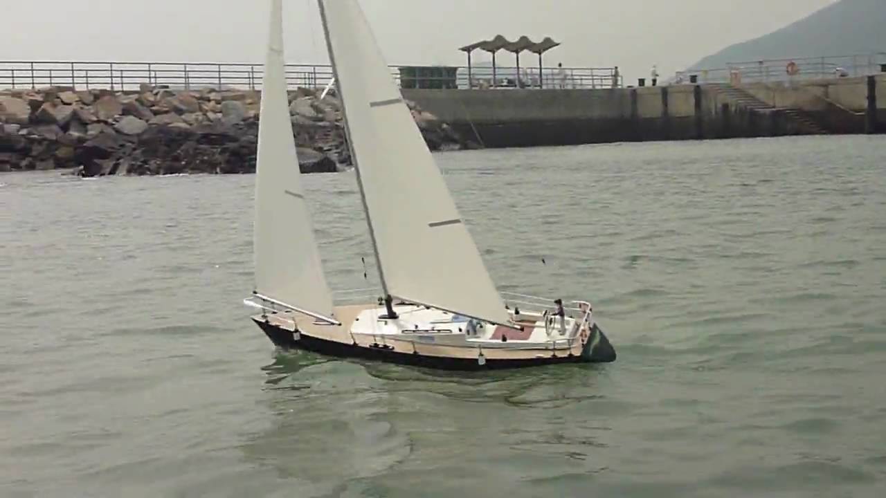 fairwind 900 rc sailboat