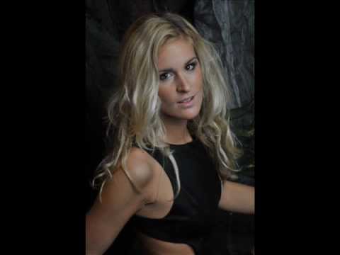 Petra Huliaková - STOP (Sam Brown) .wmv