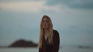 Watch Robyn Sherwell Pale Lung video