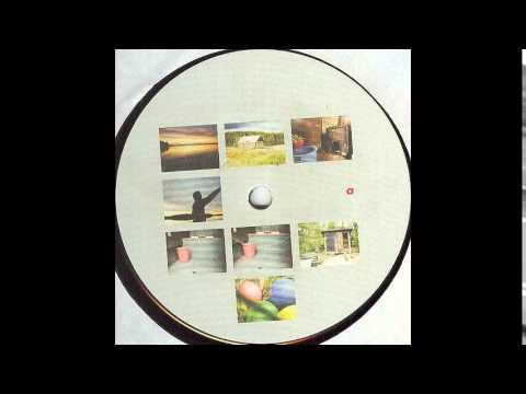 Freaks - Standing On A Cloud (Dub)