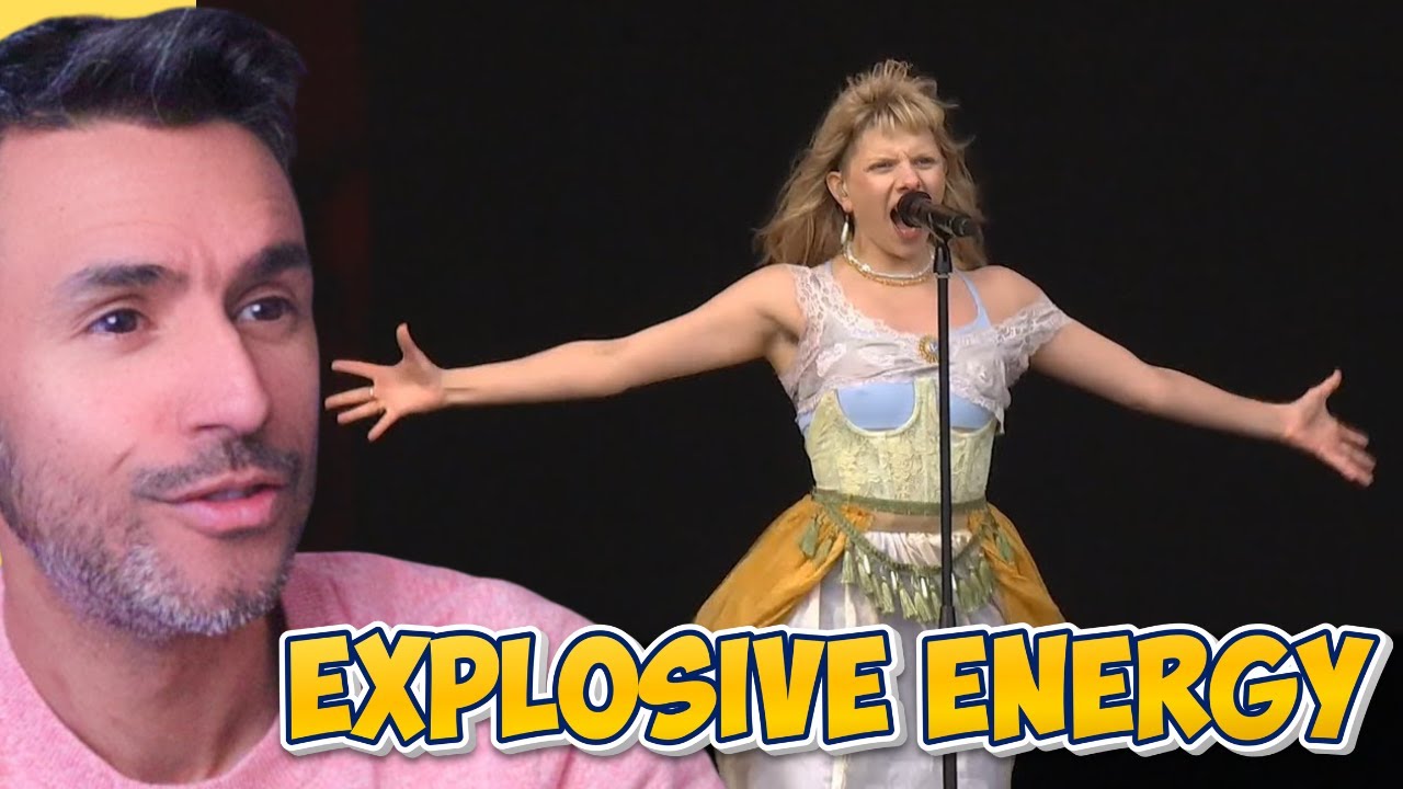 AURORA - When The Dark Dresses Lightly (REACTION) Live from Roskilde Festival