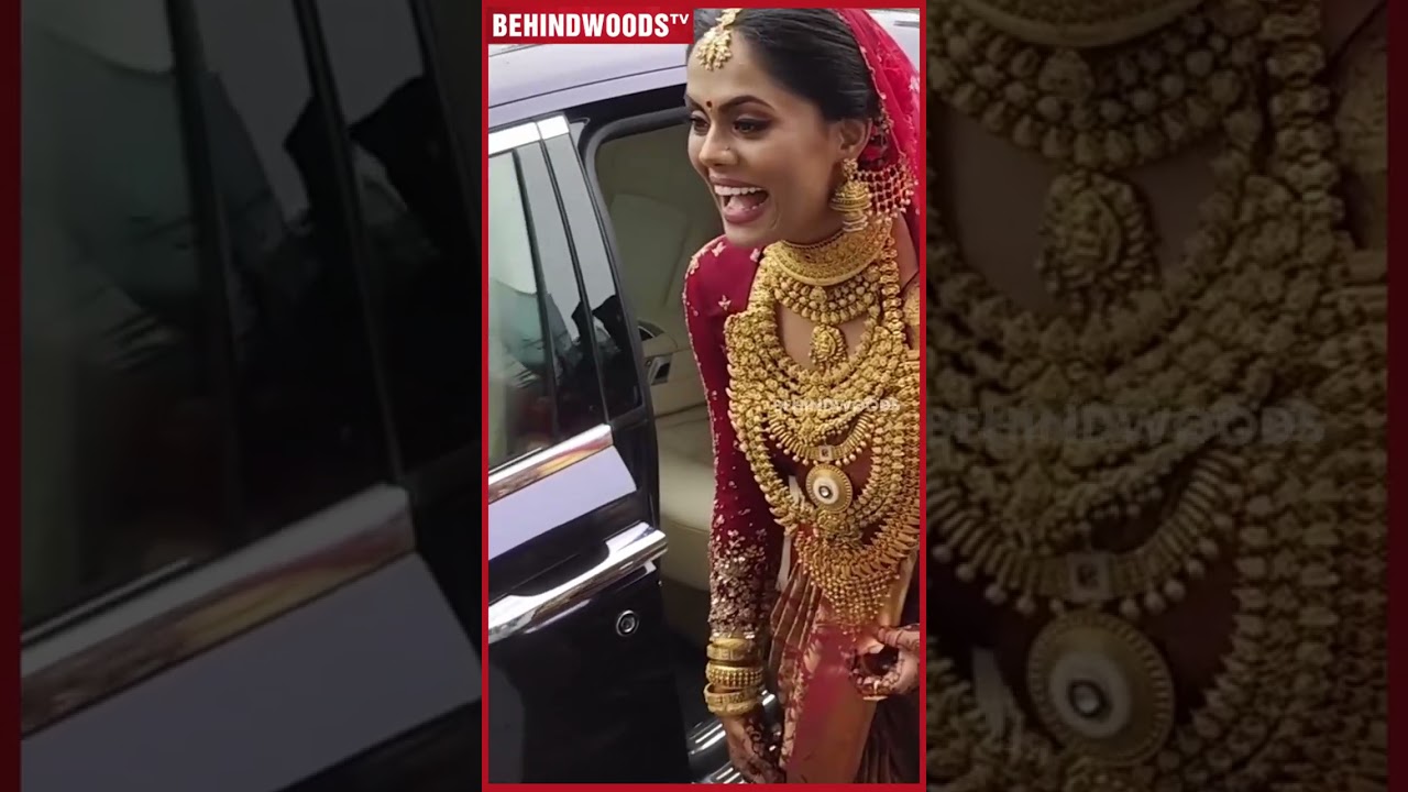 கைய புடிச்சுக்கோ Baby 😍 Car-ல இருந்து தேவதை மாதிரி வந்த Karthika Nair