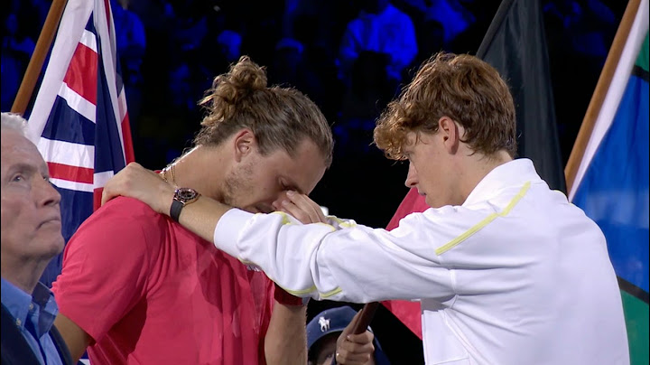 Jannik Sinner shouts out Alexander Zverev after postmatch embrace | 2025 Australian Open