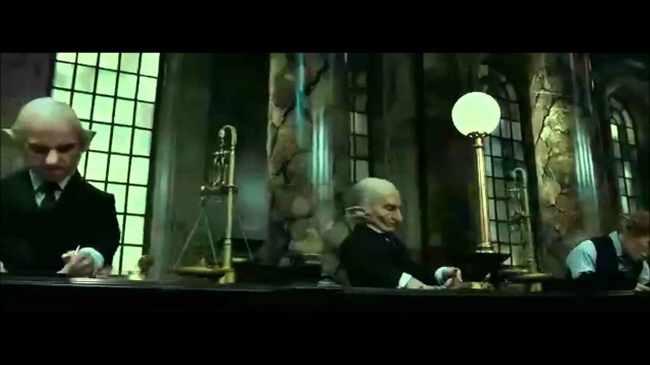 "Escape from Gringotts" (Deathly Hallows Part 2 Scene) YouTube