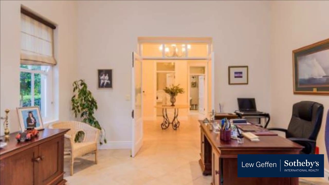 5 Bedroom House For Sale in La Concorde, Somerset West, Western Cape