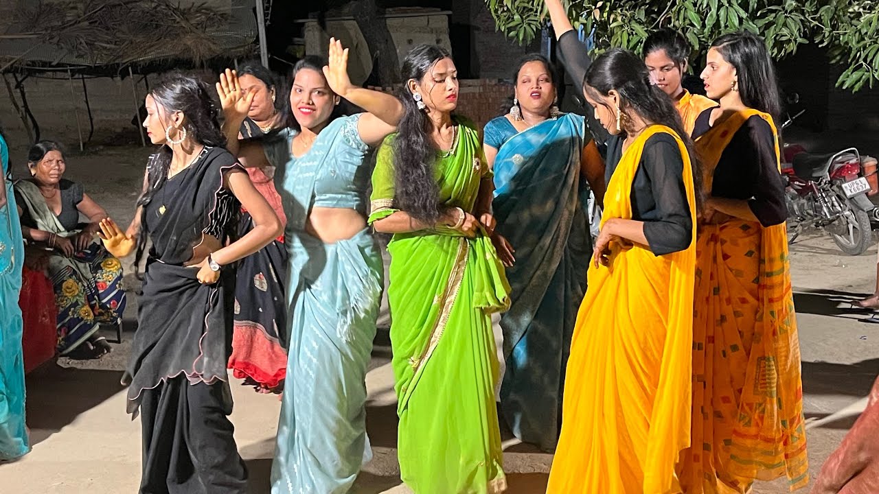 एक बार फिर से वायरल भाभिओ का डांस वीडियो