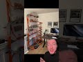 Ce mec demande comment crée ou aménager sont coin dans sont bureau !