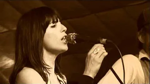Emmylou Harris - Luxury Liner - Cover song by Brok...