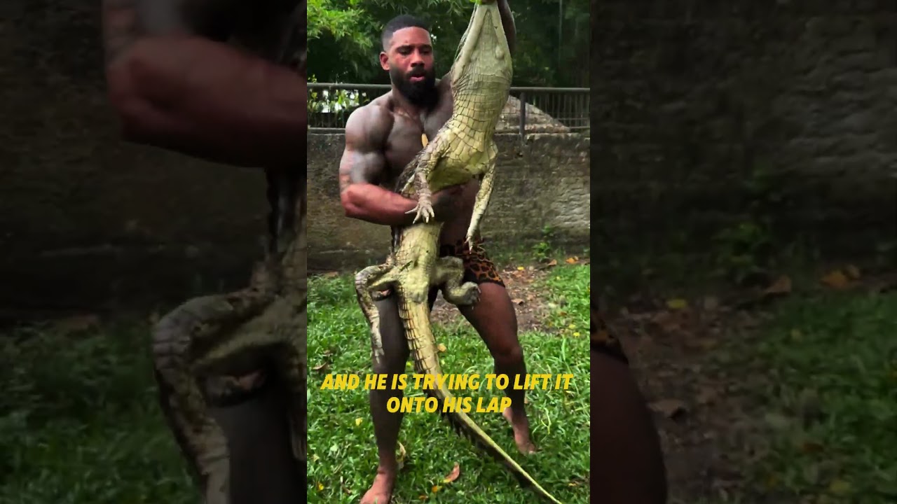 Man Holds a Gharial! 😱🐊" #gharial #crocodile #braveman #wildlifeshorts