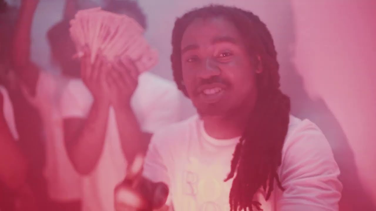 Guarda TrapflavaLP x TrapflavaBoowop x TrapflavaSosa - 4 Boys ( Official Video ) Dir. @Waxbando su YouTube Guarda TrapflavaLP x TrapflavaBoowop x TrapflavaSosa - 4 Boys ( Official Video ) Dir. @Waxbando su YouTube