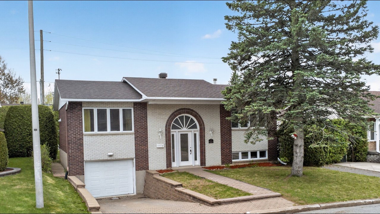 VENDUE À LAVAL - 585 rue Riendeau, Laval (Auteuil)
