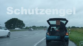 Schutzengel - Auto schleudert quer über die Autobahn (02.07.2017, Video 344)