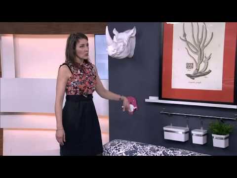 Practical front entrance decor ideas