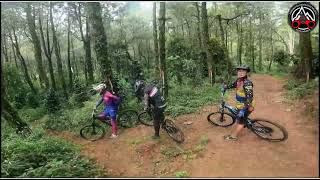 KPM Menjajal PATUHA Bike Park