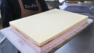 密着24時！ケーキ屋さんの巨大ケーキ作り「苺とピスタチオのマリアージュ」フレーズピスターシュ編｜bilsonrollers