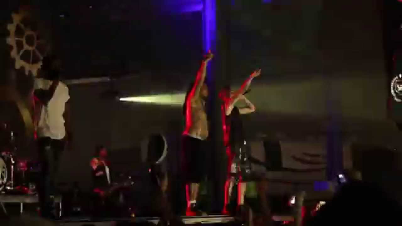 MGK & Waka Flocka - Wild Boy - The Gathering of The Juggalos 2015 (Full HD)