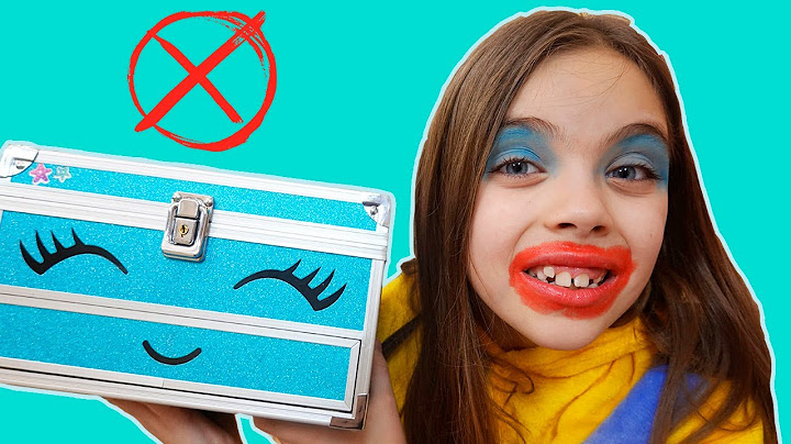 Jasmina wants to be BEAUTIFUL! Pretend Play with Cosmetics for Kids!