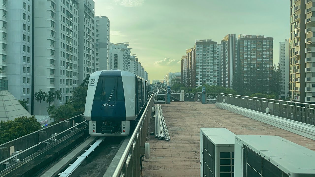 SBS Transit PGLRT Crystal Mover C810 [07/33] departing Kadaloor (East ...